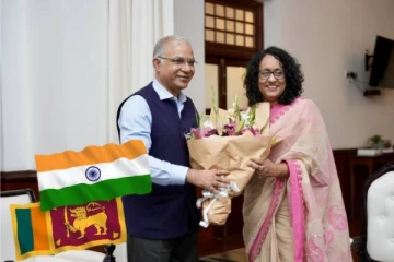 ஹரிணி அமரசூரியவை சந்தித்து கலந்துரையாடிய இந்திய உயர்ஸ்தானிகர்