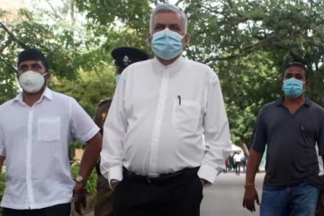 ஜனாதிபதி தேர்தலில் அமுலாகும் தடை - அரசியல்வாதிகளுக்கு கட்டுப்பாடு