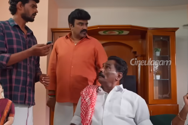 இடத்தை கண்டுபிடித்த போலீஸ்.. பதறிய குணசேகரன் செய்த விஷயம்! எதிர்நீச்சல் தொடர்கிறது இன்றைய ப்ரோமோ | Ethirneechal Thodargiradhu Promo 10 Dec 2025 இடத்தை கண்டுபிடித்த போலீஸ்.. பதறிய குணசேகரன் செய்த விஷயம்! எதிர்நீச்சல் தொடர்கிறது இன்றைய ப்ரோமோ | Ethirneechal Thodargiradhu Promo 10 Dec 2025