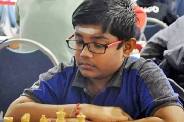 இத்தாலியில் மாபெரும் சாதனையை படைத்த தமிழ் சிறுவன்