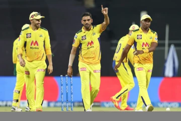 மிரள வைத்த சாகர்... முதல் வெற்றியை பதிவு செய்த சென்னை சூப்பர் கிங்ஸ்