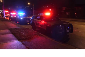 ரொறன்ரோவில் கத்திக்குத்துச் சம்பவம்... பெண்ணொருவர் அதிரடி கைது!