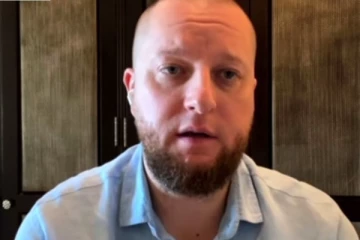 சொந்த வீட்டை குண்டுவீசி தகர்க்க சொன்ன உக்ரைனிய கோடீஸ்வரர்! கூறிய காரணம்..