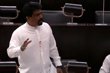 අනුර නිසා බදු පනත කල් යයි.