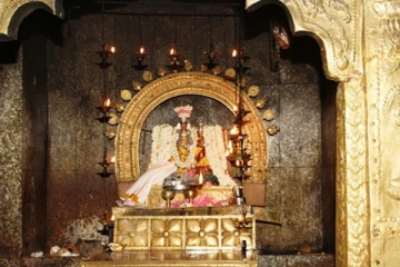 வெள்ளைக்கிழமை சுக்கிர பகவான் வழிபாட்டின் சிறப்புகள்