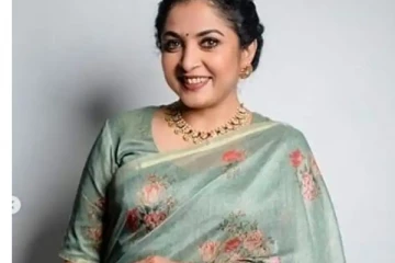 ஒரே நடிகருக்கு மகள், மனைவி, மற்றும் தங்கையாக நடித்துள்ள ரம்யா கிருஷ்ணன்! வியக்க வைத்த ஆச்சரியம்
