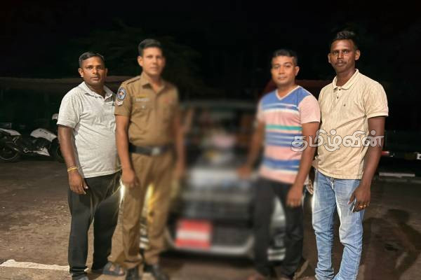 யாழில் பிரபல வர்த்தகரின் மகன் போதைபொருளுடன் கைது | Person Smuggled Heroin Arrested Tonight In Jaffna யாழில் பிரபல வர்த்தகரின் மகன் போதைபொருளுடன் கைது | Person Smuggled Heroin Arrested Tonight In Jaffna