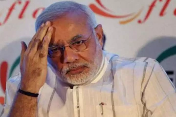 மோடியின் 100 நாள் ஆட்சியில் 38 ரயில் விபத்து - பட்டியலிட்டு குற்றஞ்சாட்டும் காங்கிரஸ்