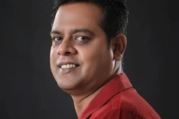 සනත් නිශාන්ත අධිකරණයට..