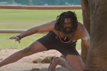 விஜயகாந்த் மகன் சண்முக பாண்டியனின் "படைத் தலைவன்" கிளிம்ப்ஸ்