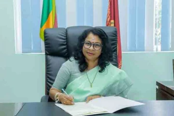 இலங்கை வரலாற்றில் முதலாவது பெண் பதிவாளர் நாயகமாக தமிழ் பெண்!