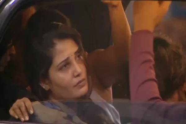 நான் அவன சும்மா விட மாட்டேன்... கம்ருதினை எச்சரித்த பிரஜன் | Prajan Warns Kamrudin After Out Of The Car நான் அவன சும்மா விட மாட்டேன்... கம்ருதினை எச்சரித்த பிரஜன் | Prajan Warns Kamrudin After Out Of The Car