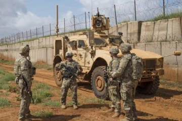 ஐஎஸ்ஐஎஸ் அமைப்பின் மூத்த தலைவரை சுட்டுக்கொன்ற அமெரிக்க துருப்புக்கள்!