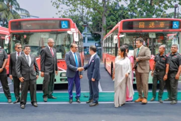 ජපානයෙන් ශ්‍රී ලංකාවට පත්ල පහත් මෙට්‍රෝ බස් රථ 7ක් පරිත්‍යාග කෙරේ