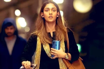வயது குறைவான நடிகருடன் லேடி சூப்பர் ஸ்டார் எடுத்துக்கொண்ட புகைப்படம்! அதுவும் காதலர் தயாரிக்கும் படத்தில்..