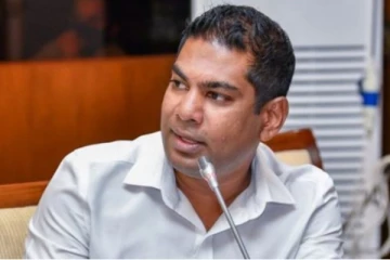 ඉන්ධන බෙදාහැරීම සදහා නවතම මාර්ගෝපදේශ නිකුත් කෙරේ - බලශක්ති ඇමතිගෙන් විශේෂ නිවේදනයක්..!