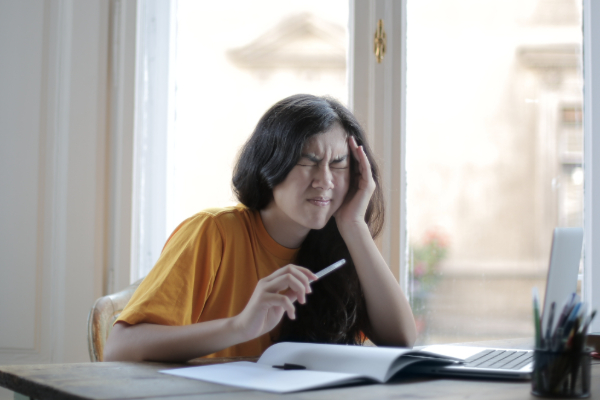 ஜெனீவா பள்ளிகளில் வெளிநாட்டு பிள்ளைகளை சேர்க்கும் விவகாரம்: புதிய திருப்பம் | Small Relaxation For Cross Border School Students ஜெனீவா பள்ளிகளில் வெளிநாட்டு பிள்ளைகளை சேர்க்கும் விவகாரம்: புதிய திருப்பம் | Small Relaxation For Cross Border School Students