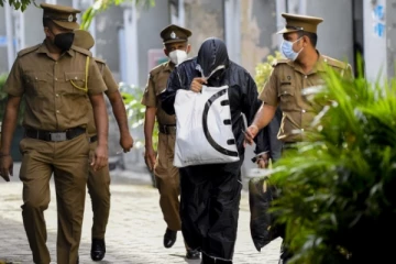 ஏழரை கோடி ரூபாவுடன் ஓட்டமெடுத்தவர் சிக்கினார்