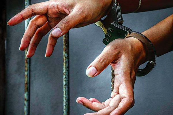 யாழில் 45 வயது மதிக்கத்தக்க ஆணொருவர் கைது | 45 Year Old Man Was Arrested In Jaffna