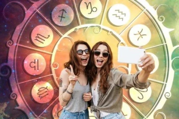 ஸ்மார்ட் ஃபோனுக்கு அடிமையாகும் 5 ராசியினர்... உங்களது ராசியும் இருக்கின்றதா?
