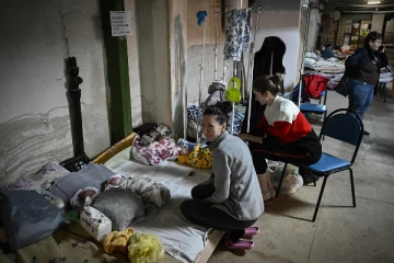 மகப்பேறு மருத்துவமனை மீது ரஷ்ய படை பயங்கர தாக்குதல் - 2 பேர் பலி, 16 பேர் காயம் - உருக்குலையும் உக்ரைன்