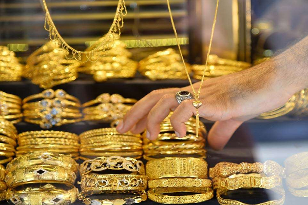 தொடர் சரிவை நோக்கி தங்கம் விலை; உடனே விரையுங்கள்! | Gold Price Towards Continuous Decline Hurry Up