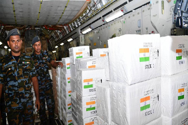 மனிதாபிமான உதவிகளுடன் மற்றுமொரு இந்திய விமானம் கட்டுநாயக்காவில் தரையிறங்கியது | Another Indian Aircraft Arrives In Katunayake மனிதாபிமான உதவிகளுடன் மற்றுமொரு இந்திய விமானம் கட்டுநாயக்காவில் தரையிறங்கியது | Another Indian Aircraft Arrives In Katunayake