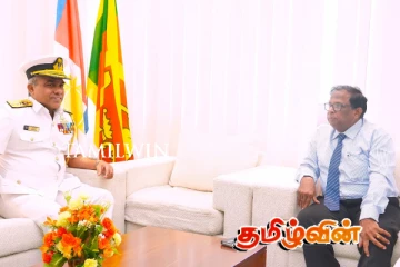 வடக்கு ஆளுநருக்கும் கடற்படைத் தளபதிக்கும் இடையே முக்கிய சந்திப்பு