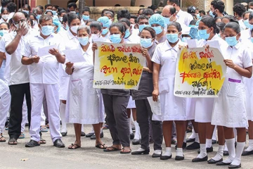 பணிப்புறக்கணிப்பால் சுகாதார சேவைகளில் பாதிப்பு. தொடர் நடவடிக்கை குறித்து எச்சரிக்கை