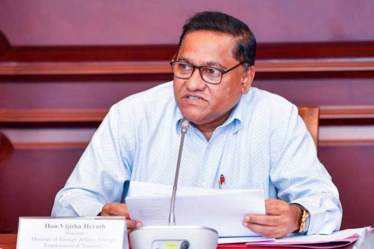 இலங்கை கடலில் அமெரிக்காவால் தாக்கப்பட்ட ஐரிஸ் தேனா கப்பல் ! விஜித ஹேரத் -அப்பாஸ் அராக்சி தொலைபேசி உரையாடல் | Phone Conversation Foreign Ministers Srilanka Iran