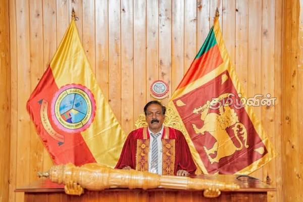 திருகோணமலை மாநகர சபையின் பாதீடு! தமிழரசுக் கட்சி உறுப்பினரால் ஏற்பட்ட சலசலப்பு | Trincomalee Municipal Council S Budget For 2026