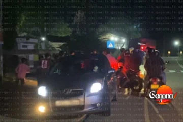 පොලිස් ටෝච් එකට බය වුණ පාර වුණ අනතුරක් - ලෙඩ ඇඳේදිම පොලීසියට බරපතළ චෝදනාවක්