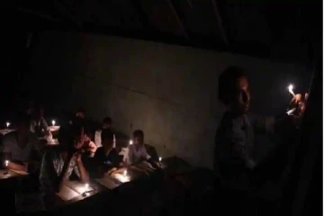 நாட்டில் தினமும் இத்தனை மணிநேர மின்வெட்டா?...வெளியான அதிர்ச்சி தகவல்