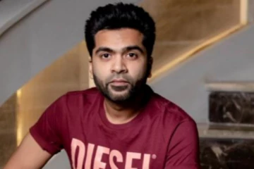 “சிம்பு ஒரு தங்கம்” - புகழ்ந்து தள்ளிய பிரபல நடிகை : மகிழ்ச்சியில் ரசிகர்கள்