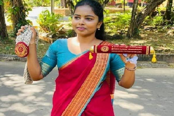 யாழில் சோகத்தில் ஆழ்த்திய பட்டதாரி மாணவியின் மரணம்! வெளியான அதிர்ச்சி காரணம் | Jaffna Graduate Girl Student Committed Suicide