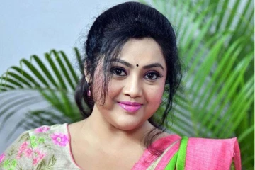 குழந்தைக்காக இரண்டாவது திருமணம் செய்கிறாரா நடிகை மீனா? அம்பலமாகிய உண்மை