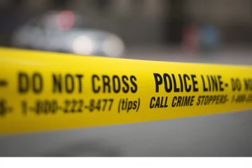 நாய் ஒன்று தாக்கப்படுவதாக தகவல் வழங்கியவரை கைது செய்த பொலிஸார்