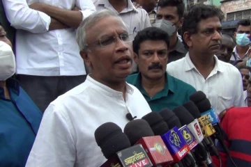 அரசியலமைப்பு தொடர்பில் தெளிவில்லாத சஜித்- பகிரங்கமாக சாடிய சுமந்திரன்!