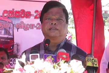 உலகத்திற்கு முன் சண்டியர்களாக செயற்பட முடியாது - பந்துல குணவர்தன