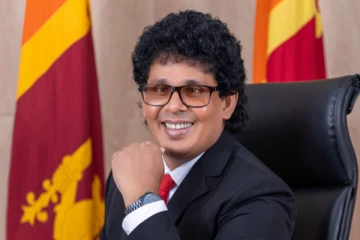 அமைச்சர் வசந்த சமரசிங்க அஸ்வெசும கொடுப்பனவில் வாழ்கிறாரா?