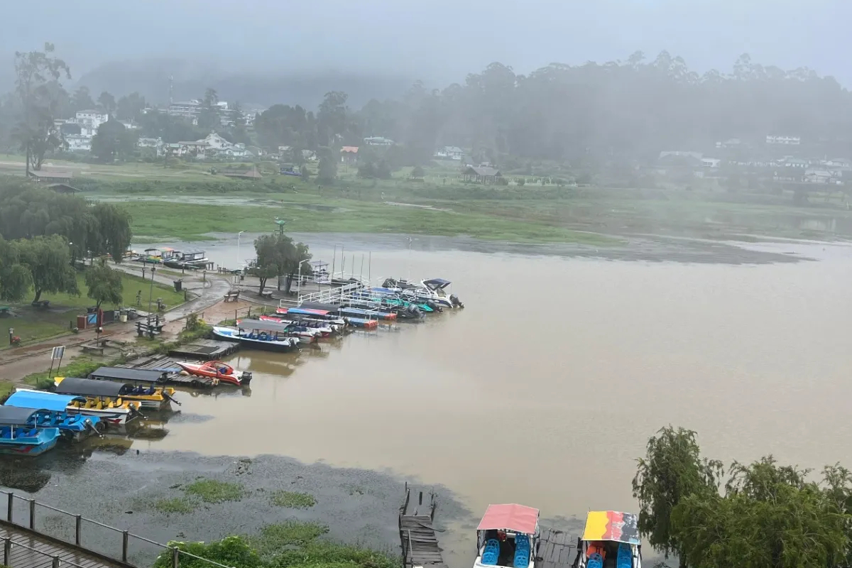 நுவரெலியாவில் நிலவும் வெள்ள அபாயம்; வெளியேற்றப்படும் வாவி நீர் | Flood Threat In Nuwara Eliya Reservoir