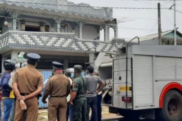 யாழ். ஆரியர் குளத்திற்கு அருகில் உள்ள வீடொன்றில் தீ விபத்து