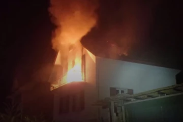 சுவிஸில் தீவிபத்தில் சிக்கிய குடியிருப்பு... படுகாயங்களுடன் தப்பிய கணவர்: அம்பலமான மனைவியின் சுய ரூபம்