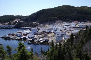 கனடாவில் காலியாகப் போகும் கிராமம்