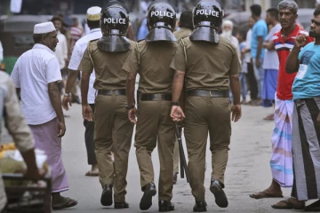 இன்று காலை நகைக்கடைக்குள் மிளகாய்துாள் வீசியதால் பரபரப்பு!