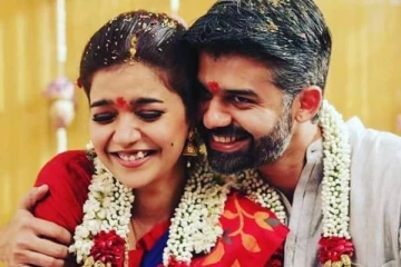 விவாகரத்து வதந்திகளில் எப்போதும் சிக்கும் நடிகை ஸ்வாதி ரெட்டியின் திருமண புகைப்படங்கள்