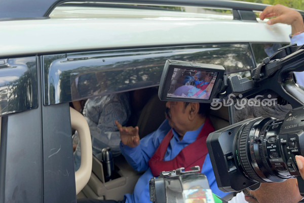 அநுரவுக்கு மகிந்த அஞ்சவில்லை -அவரது அரசியல் பயணம் தொடரும்! மொட்டுக் கட்சி சூளுரை | Mahinda Not Feared By Anura Slpp
