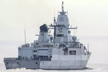 ஏமனில் ஹவுதி கிளர்ச்சியாளர்கள் மீது அமெரிக்கா வான் தாக்குதல்