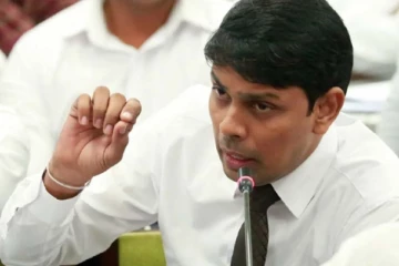 அர்ச்சுனாவிற்கு எதிராக பொலிஸ் தலைமையகத்தில் புகார்!