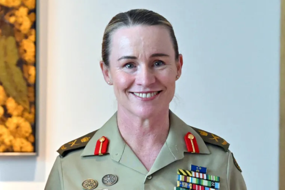 வெளிநாடொன்றின் வரலாற்றில் முதன்முறையாக இராணுவத்தளபதியாக பெண் நியமனம் | Aus Appoints Female Army Chief For The First Time